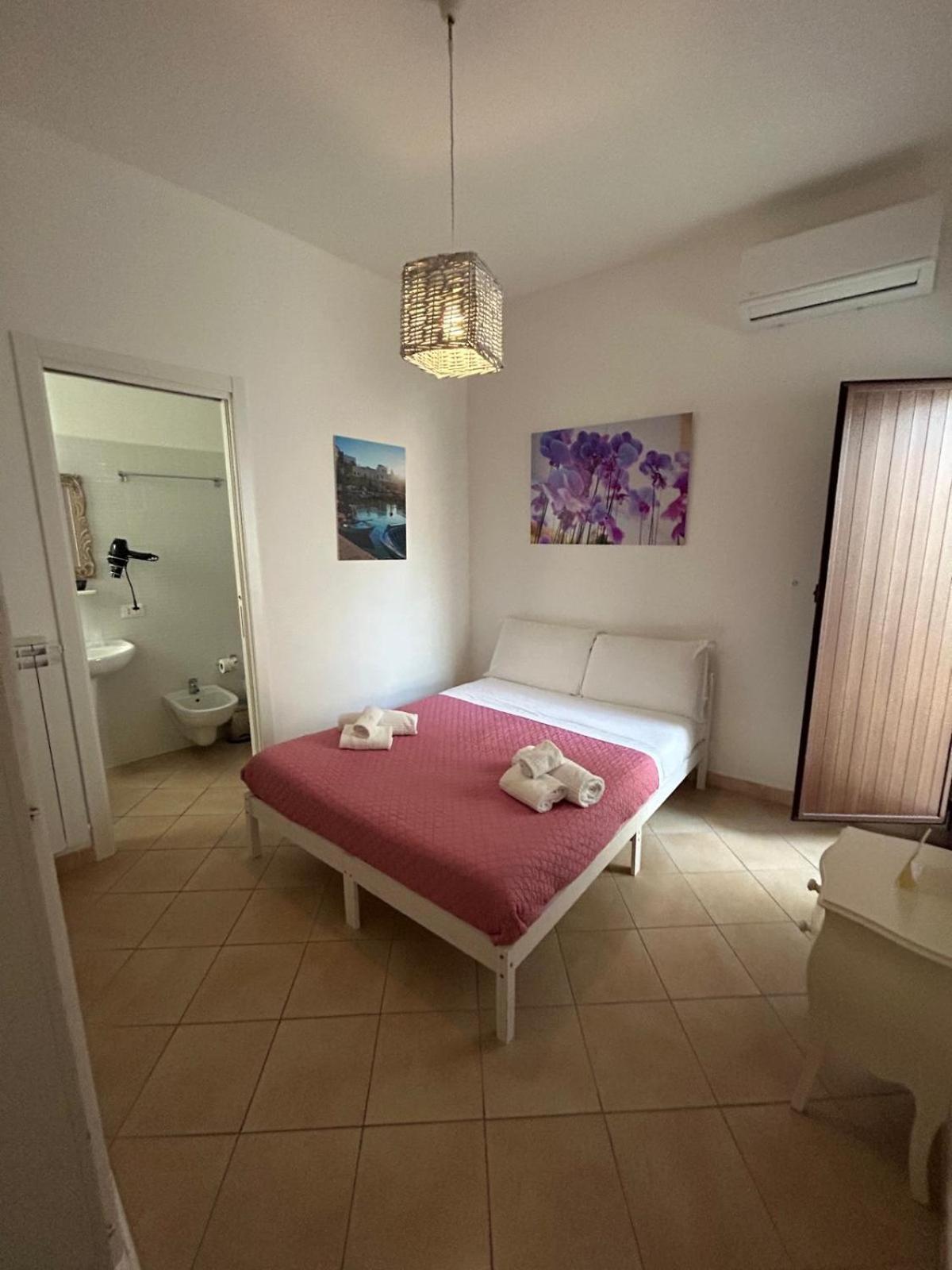 ホテル My Monopoli- Casa Dei Fiori "Orchidea" Centro Storico エクステリア 写真